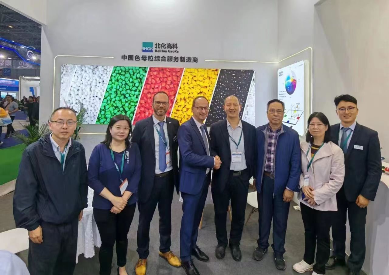 科倍隆成功签订大订单 科倍隆与北化高科在Chinaplas达成ZSK双螺杆挤出机合作协议